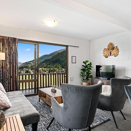 Town Centre Location With Stunning View - Unit 8 Lägenhet Queenstown Exteriör bild