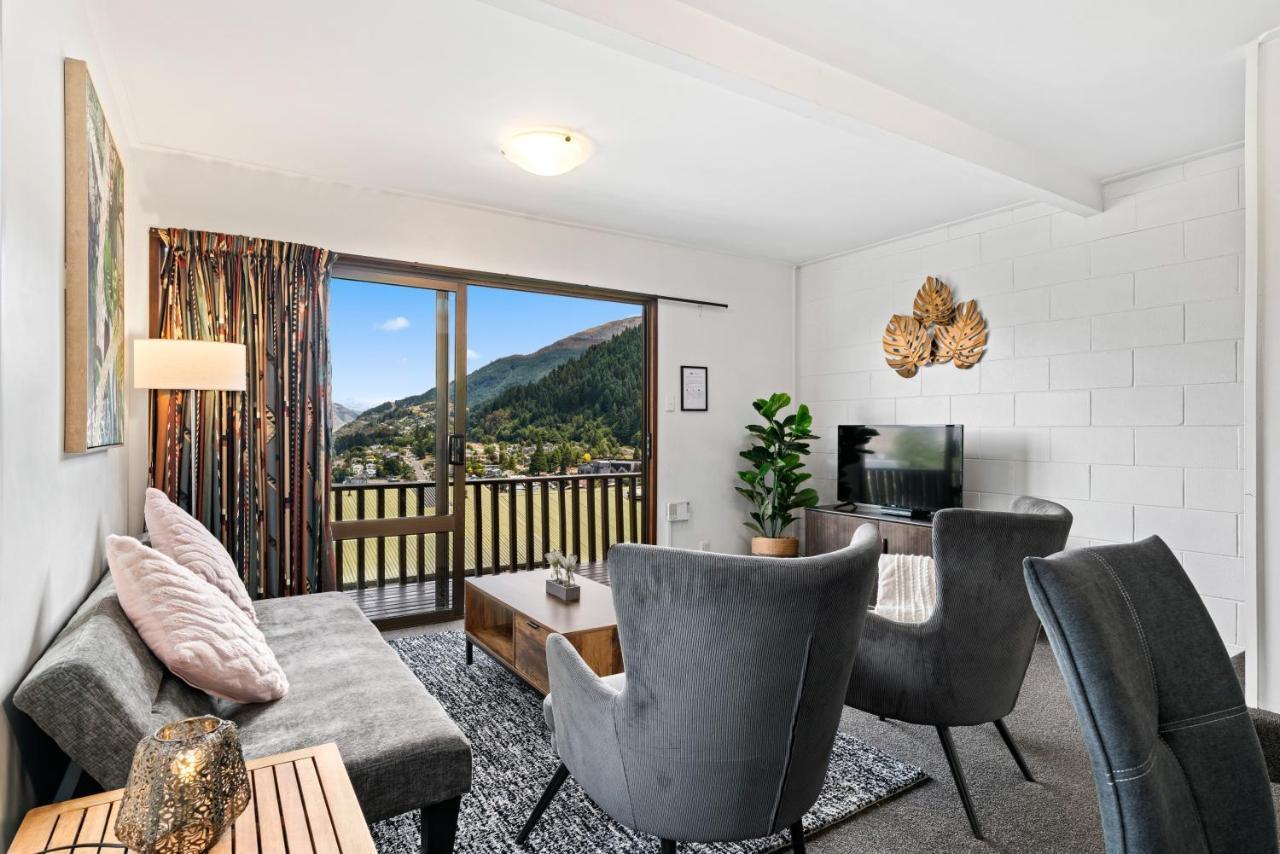 Town Centre Location With Stunning View - Unit 8 Lägenhet Queenstown Exteriör bild