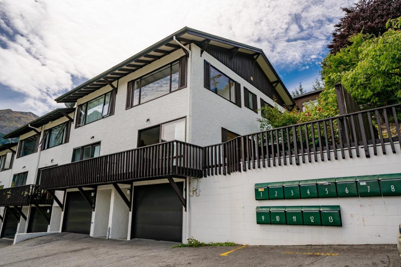 Town Centre Location With Stunning View - Unit 8 Lägenhet Queenstown Exteriör bild