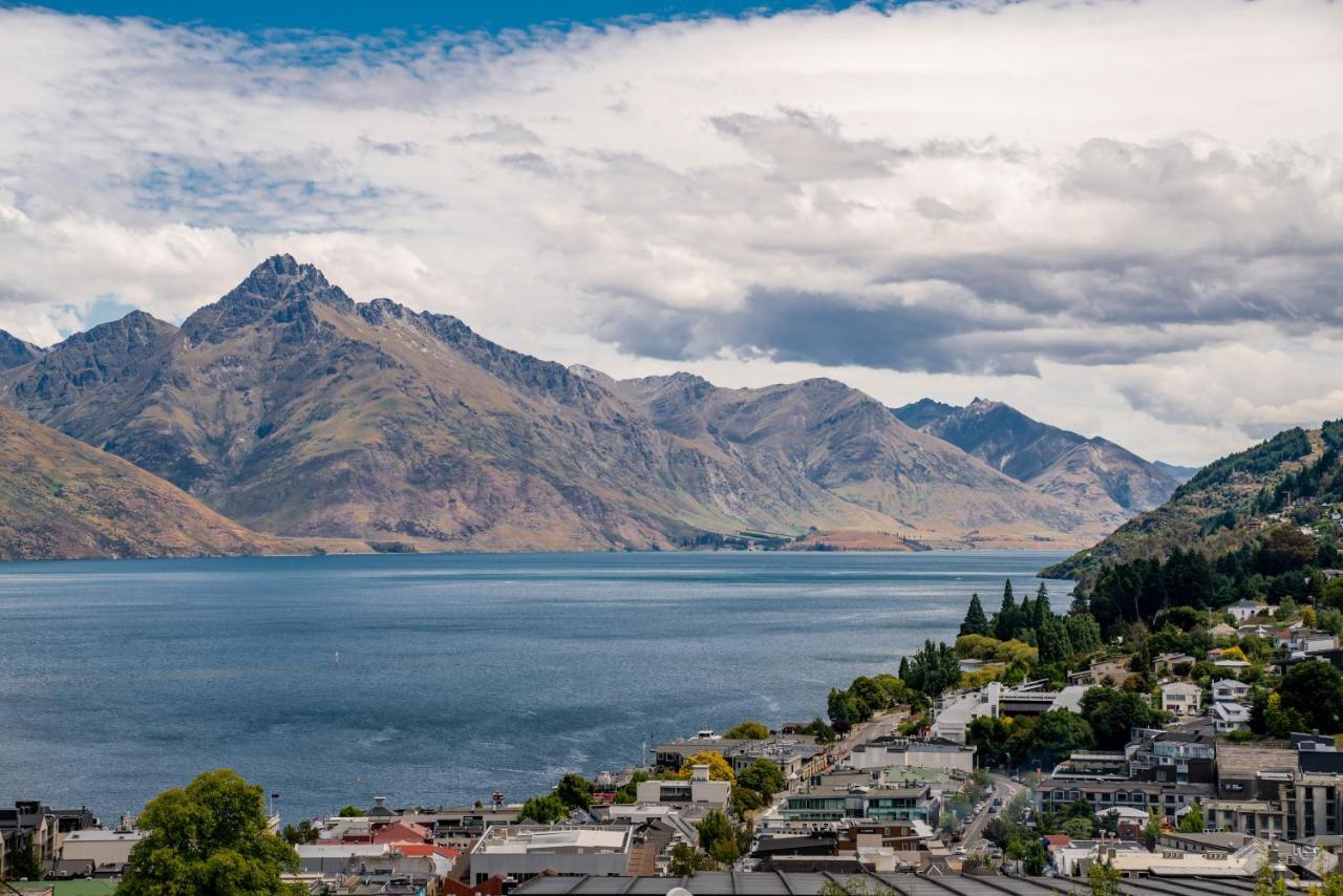 Town Centre Location With Stunning View - Unit 8 Lägenhet Queenstown Exteriör bild