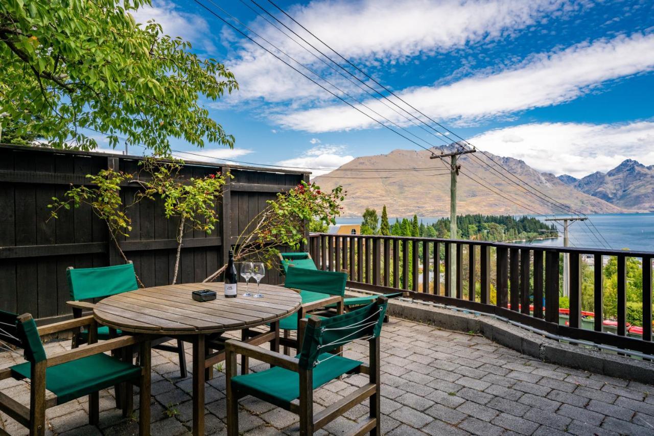 Town Centre Location With Stunning View - Unit 8 Lägenhet Queenstown Exteriör bild